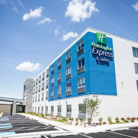 Holiday Inn Express & Suites REHOBOTH BEACH by IHG