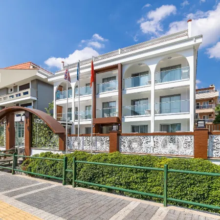 Princess Kinli Suites Hotel