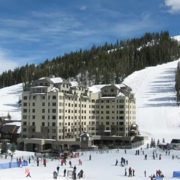 Summit Hotel at Big Sky Resort