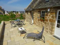 Port-Blanc Beach Cottage in Plougasnou