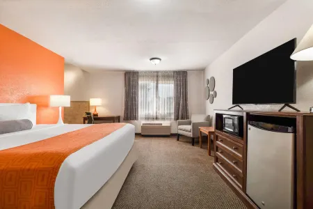 Howard Johnson by Wyndham Oacoma Hotel & Suites Отели в г. Запад Пойнт Тауншип