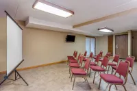 AmericInn by Wyndham Monroe - 2-Star