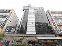 安山Casamia 古栈洞附近的飯店