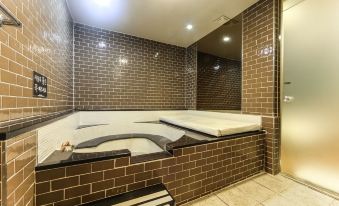 Changwon Buk-Myeon the B and B Hotel