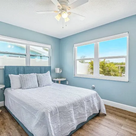 106 la Riviere Rd
