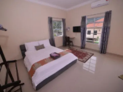 Capital O 91243 Bee Good Chalet Hotels in Yan