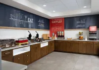 Hampton Inn Troy - breakfast