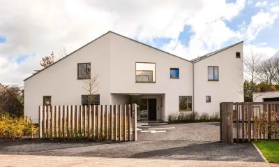 Dimensions M โรงแรมใน