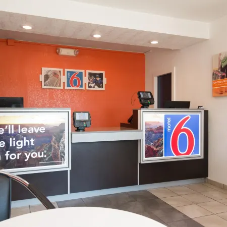 Motel 6 Longview, TX