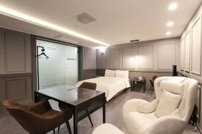 Suwon Ingyedong HOTEL 166 โรงแรมใน