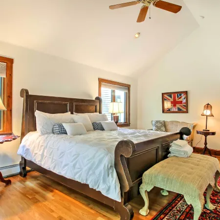 Large Kennebunk Home, Walk to Beach < 2 Mi to Town