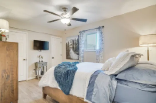 Bright Helen Cottage Walk to Town!