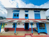 Lekali Home & Organic Farmstay Hotels in Dhunkharka