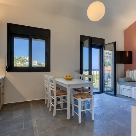 Lemonia Suites in Ikaria