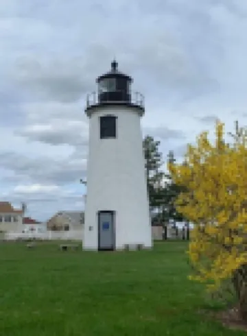 Magnificent Waterfront Home with Pool Hotels in Newburyport