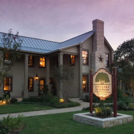 Inn on Lake Granbury