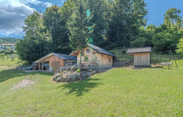Wooden Chalet Kalanka in Pristine Nature - Happy Rentals