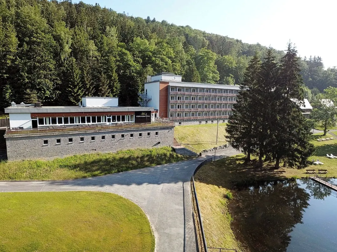 Sunday Schwarzbachtal Hideaway Resort - Sachsen