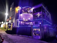 Adeshie Fie Hotel Hotels in 