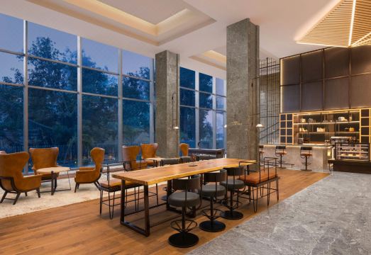 포 포인츠 쉐라톤 다이닝 룸