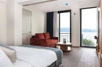 ซิลเวอร์ เบย์ คลับ เฮาส์