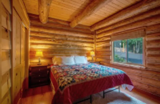 The Log Cabin 2 Bedroom Home by RedAwning