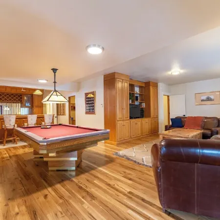 Luxury 5,500' 6 Bdrm Home, SPA Features- Located between Vail & Beaver Creek