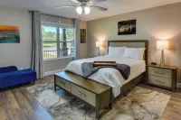 Charming Pendleton Retreat ~ 5 Mi to Clemson! - balcony