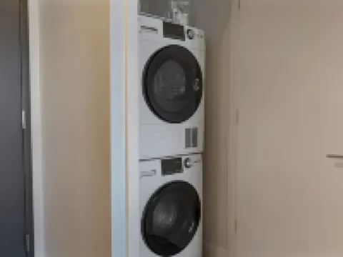 Lux 2BR in Assembly Square | Pool & Fitness Center Hotels in Somerville