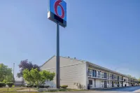 Motel 6 Hammond, Indiana