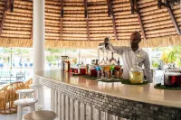Casuarina Resort and Spa - Bares