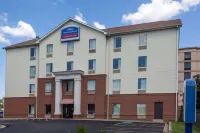 Sleep Inn Louisville Airport - Airport Shuttle