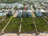 Coastal Heaven by Distinctive Beach Rentals - Homestays