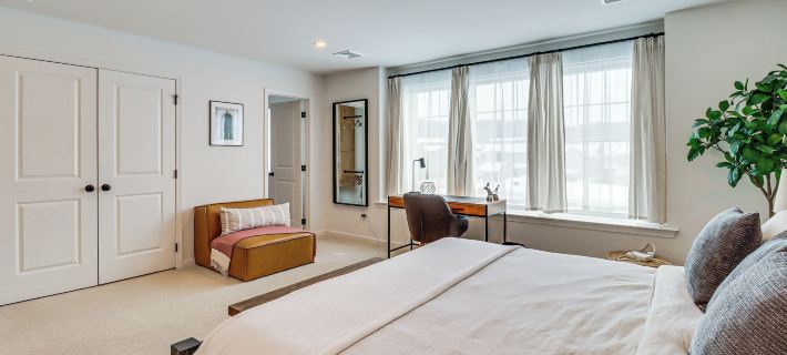 Half-mi to the Triangle! Chic Emmaus Townhome Hotels in Lehigh County