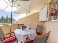Apartments Bella Vista Hotels in Srima