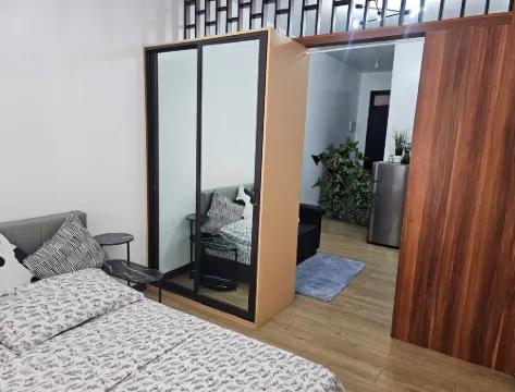 Paseo Verde Las Pinas - Sleeps 2 Adults & 2 Children