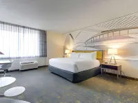Saint Louis Airport Hotel Hotels in Berkeley