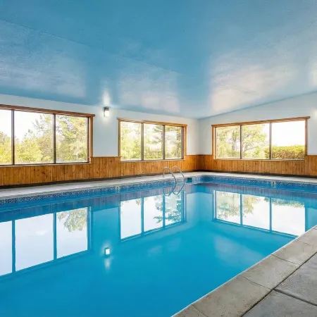 Oscoda Lakeside Hotel
