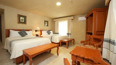 Hotel Marques Del Valle