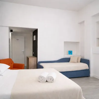 B&B Università Hotels near San Gregorio Armeno