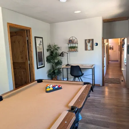 Luxury Secluded 4BR Cabin in Pines on 3 acres - Flagstaff/ Grand Canyon
