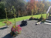 Charming 2-bedroom home in quaint Newfield with WiFi Hotels in Newfield