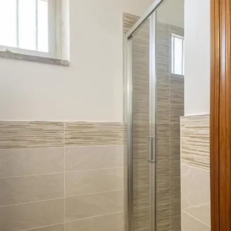Claudia Flat - near the beach & parking Отели в г. Масса
