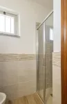 Claudia Flat - near the beach & parking