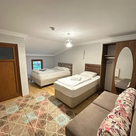 Çam Otel 2