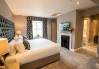 Aberdunant Hall Hotels in 