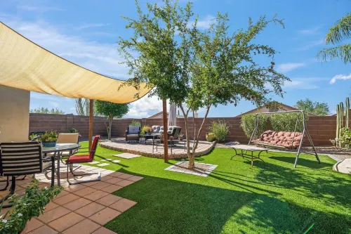 Serene Vacation Home - Trails, Golf & Dining!