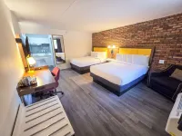 Penn Lodge Hotel & Suites Philadelphia - Bensalem