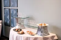 魯瓦揚塔拉蘇爾 Spa 酒店 - 早餐