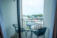 Circle Inn Ao Nam Mao - pemandangan pegunungan